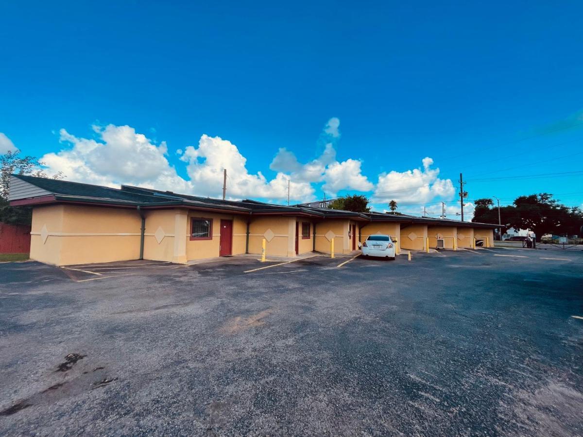 Royal Palms Motel & Rv Park ニューオーリンズ エクステリア 写真