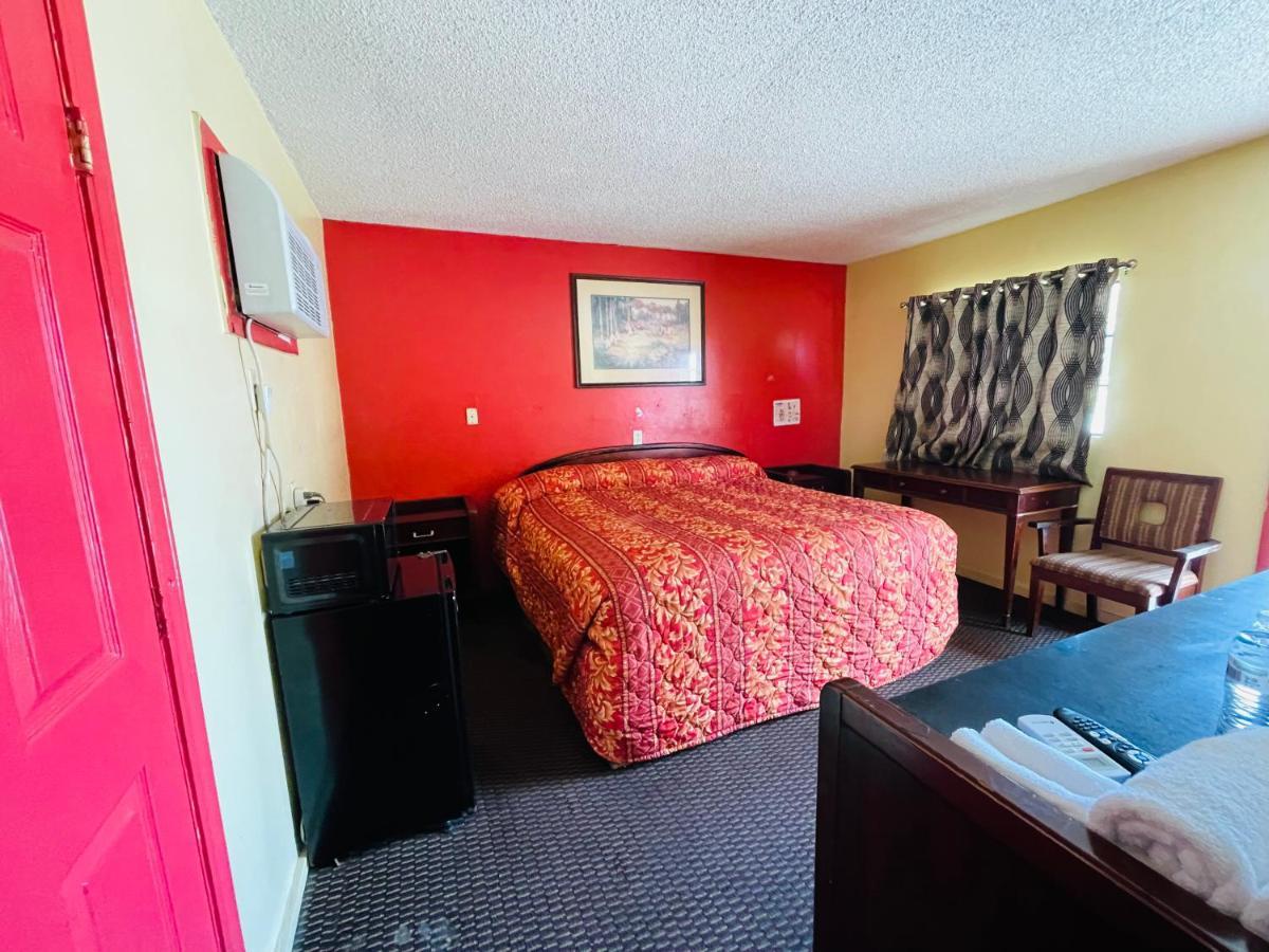 Royal Palms Motel & Rv Park ニューオーリンズ エクステリア 写真