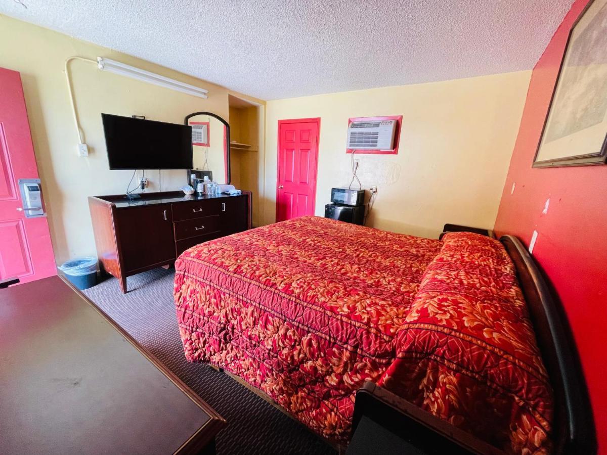 Royal Palms Motel & Rv Park ニューオーリンズ エクステリア 写真
